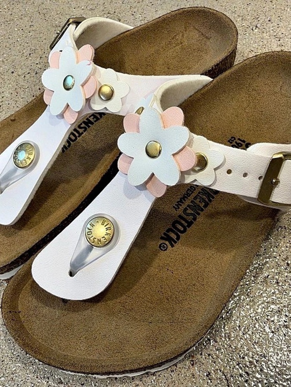 Birkenstock Gizeh Flower Floral Sandals White & Pink EU 30